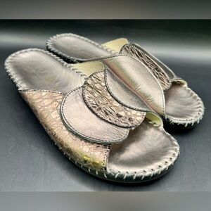 La Plume- Elegant‎ Silver Leather Sandals- Size:37